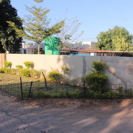 Global Guest House Kasane Exterior photo