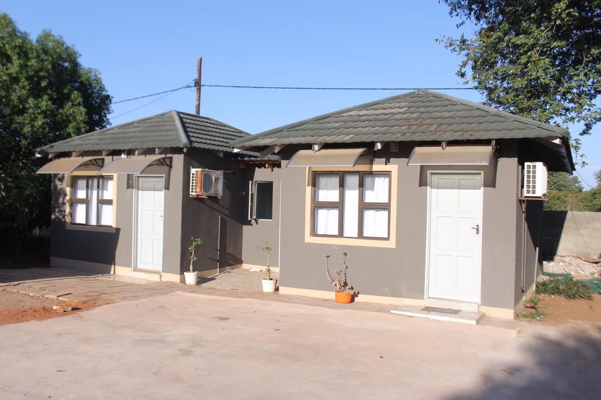 Global Guest House Kasane Exterior photo