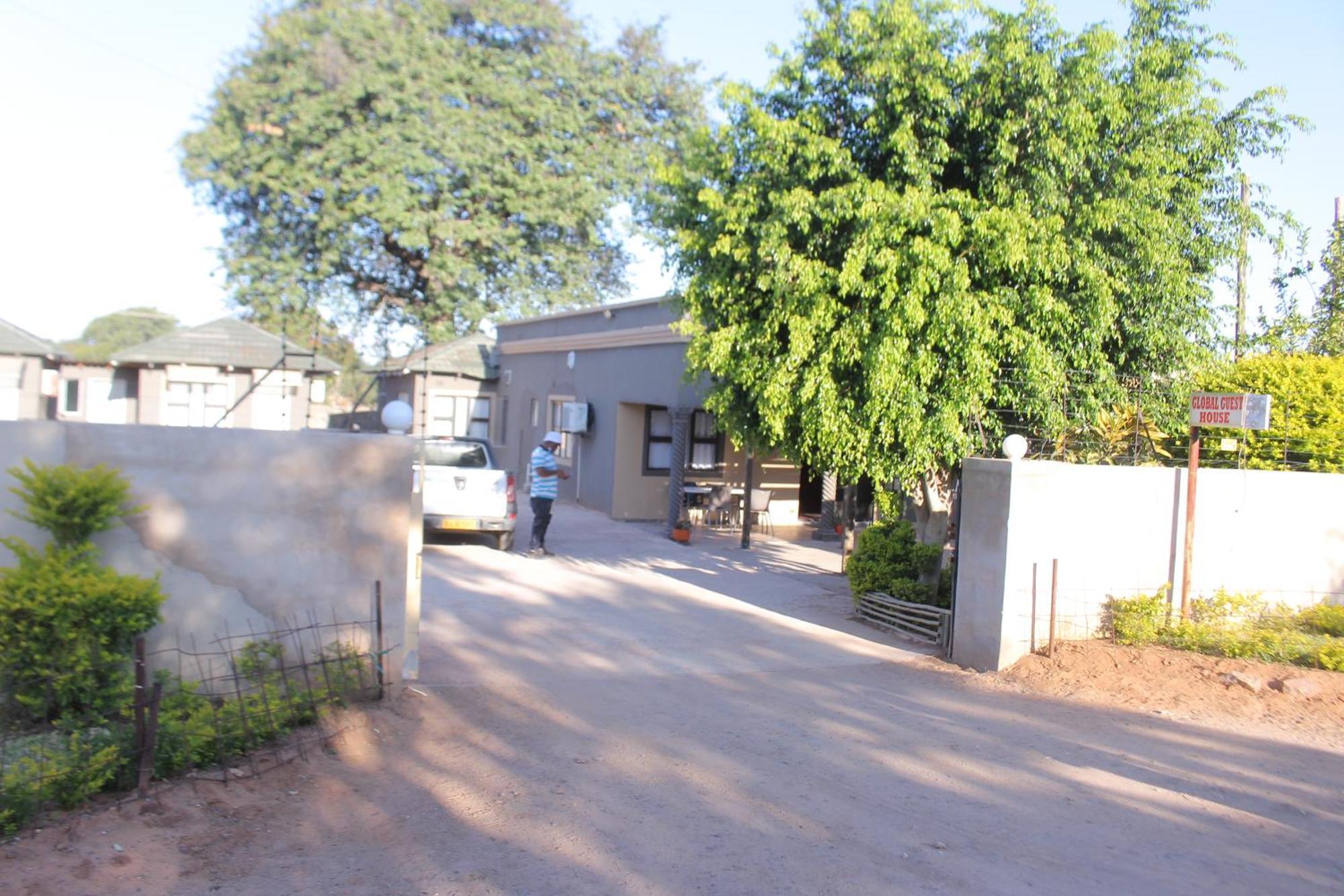 Global Guest House Kasane Exterior photo